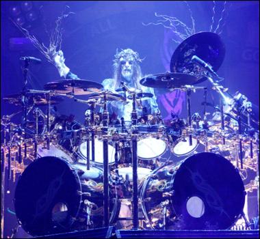 SLIPKNOT_380x350_670556a.jpg